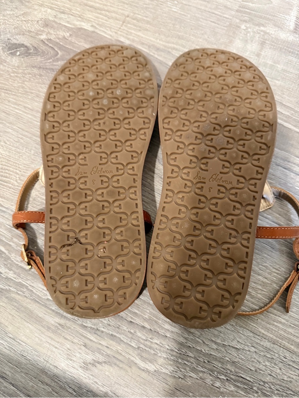Sam Edelman Cognac Leather T-Strap Clean Girl Quiet Luxury Casual Size 8 Sandals - Picture 8 of 10